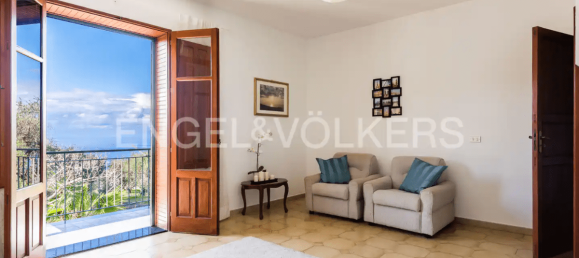 6 bedrooms Villa in Naso, Italy No. 132420 9