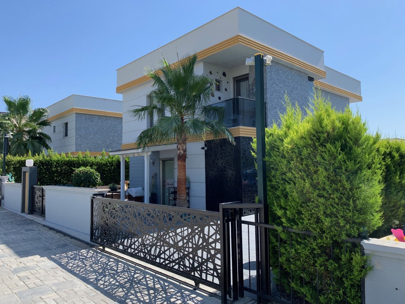 Villa 4+1 à Kusadasi, Turkey No. 15936