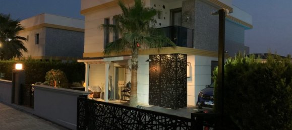 Villa 4+1 à Kusadasi, Turkey No. 15936 2