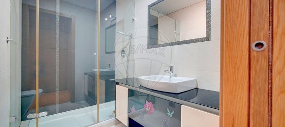 5 Schlafzimmer Haus in Rio de Mouro, Portugal, Nr. 46118 30