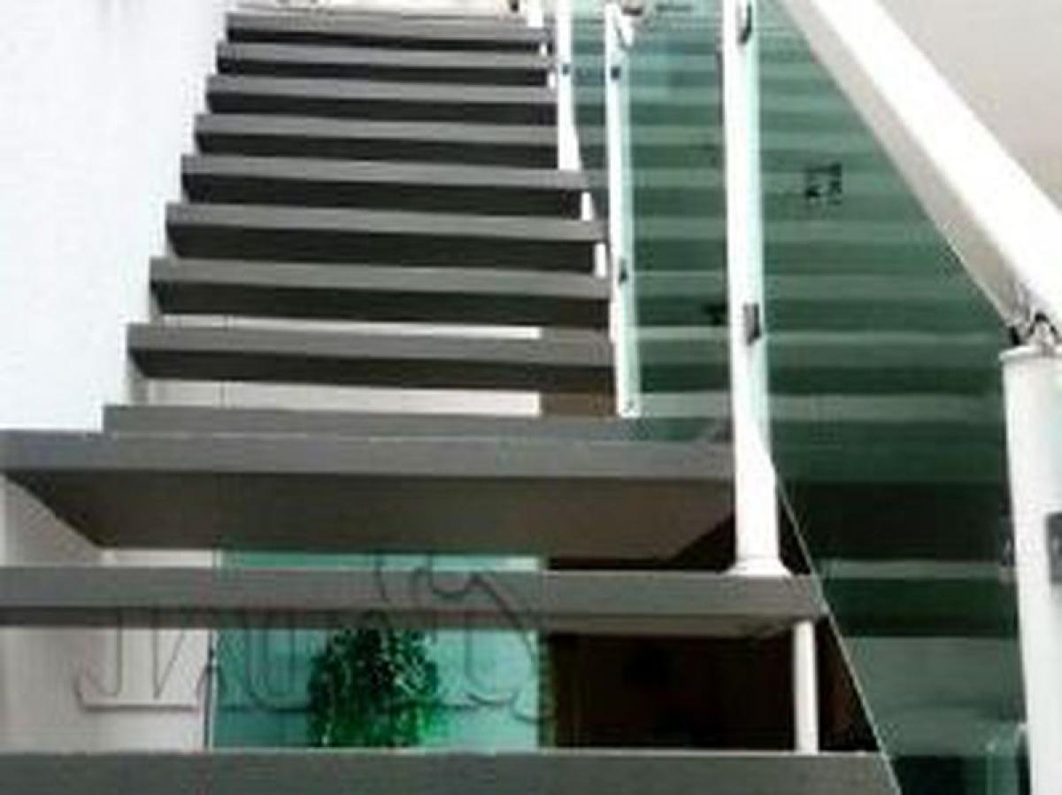 Дом с 4 спальнями в Сан-Паулу, Бразилия № 580972