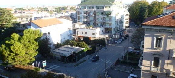 Квартира с 6 комнатами в Ланчано, Италия № 123621 23