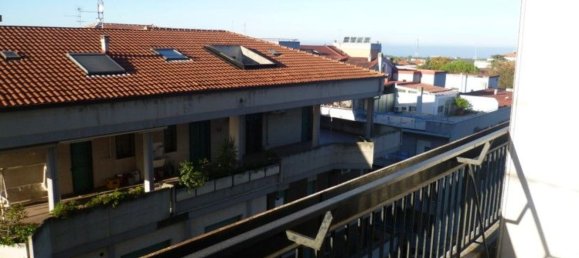 Квартира с 6 комнатами в Ланчано, Италия № 123621 25