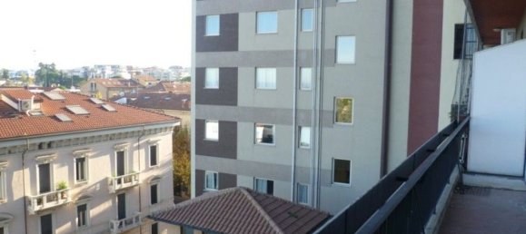 Квартира с 6 комнатами в Ланчано, Италия № 123621 21