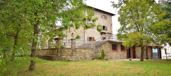30 rooms House in Montefiorino, Italy No. 206931 9