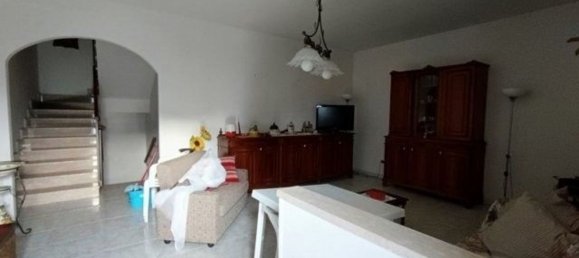 6 غرف نوم منزل في Pratella, Italy رقم 325663 5