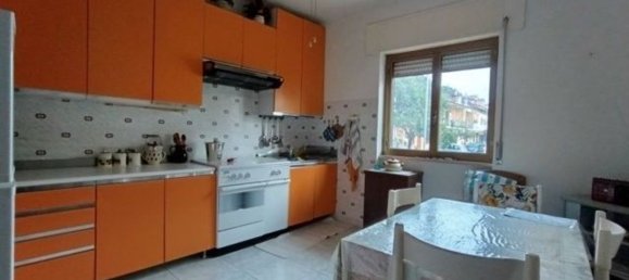 6 غرف نوم منزل في Pratella, Italy رقم 325663 3