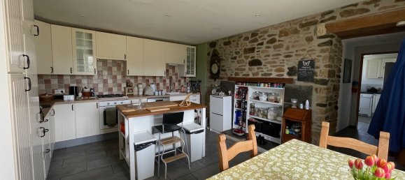 3 Schlafzimmer Haus in Cotes-d'Armor, France, Nr. 198701 6