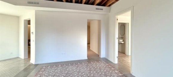 Квартира с 3 спальнями в Эшампле, Испания № 182327 4