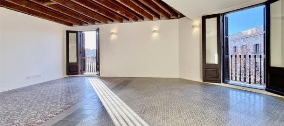 Квартира с 3 спальнями в Эшампле, Испания № 182327 2