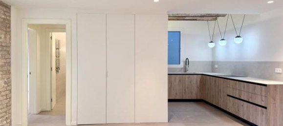 Квартира с 3 спальнями в Эшампле, Испания № 182327 11