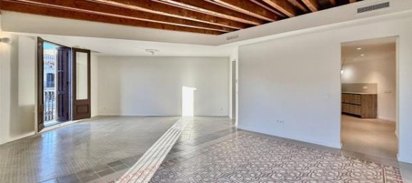 Квартира с 3 спальнями в Эшампле, Испания № 182327 6