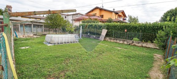 3 Schlafzimmer Wohnung in Comun Nuovo, Italy, Nr. 361125 2