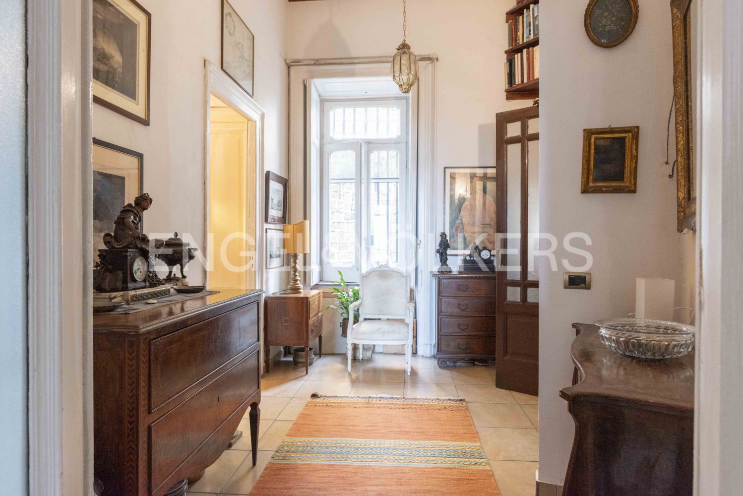 3 غرف نوم شقة في Naples, Italy رقم 126717