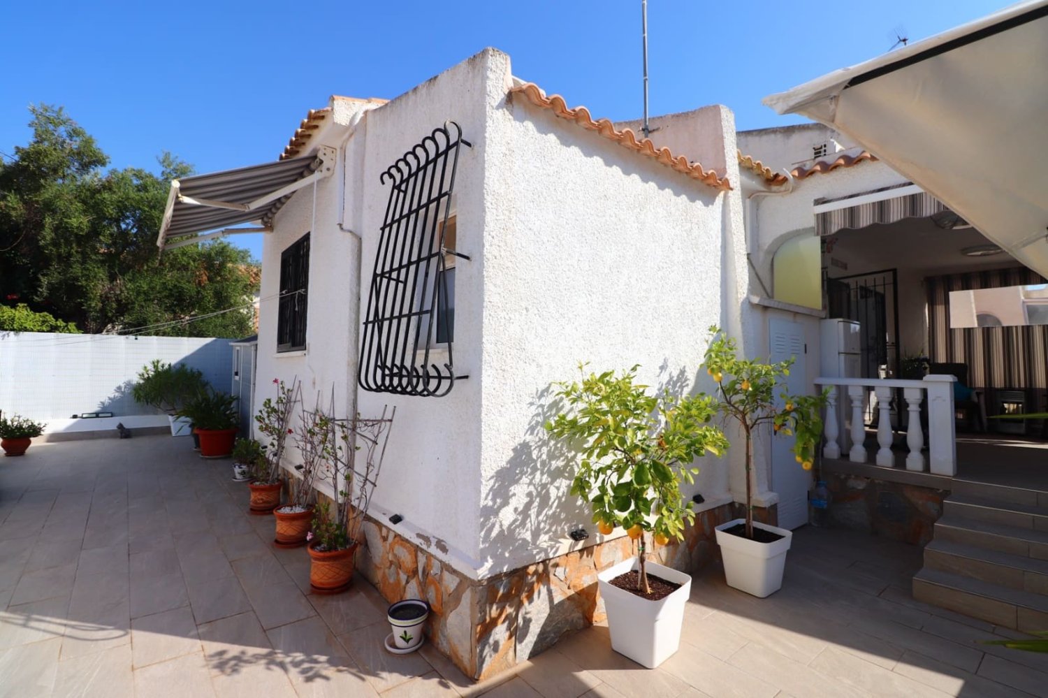 3 bedrooms House in Alicante, Spain No. 197728
