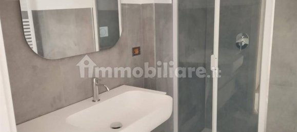 Apartamento T2 em Milan, Italy N.º 369936 12