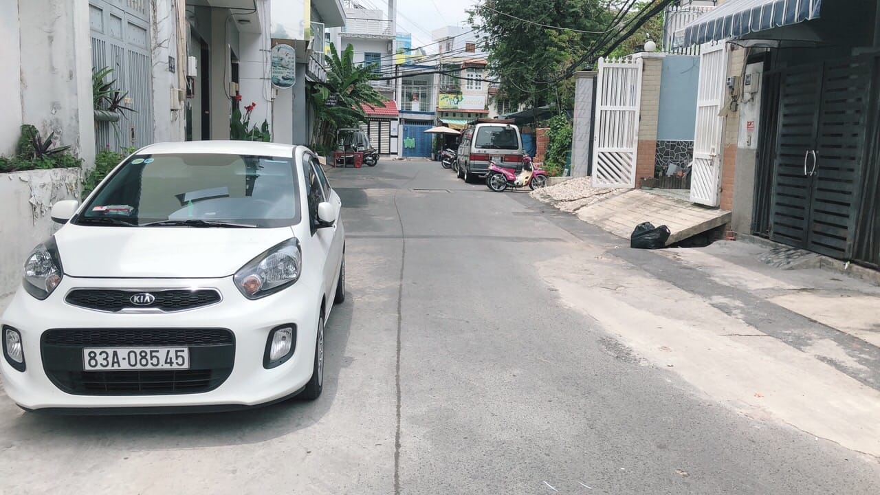 95.4m² Land in District 7, Vietnam No. 13367