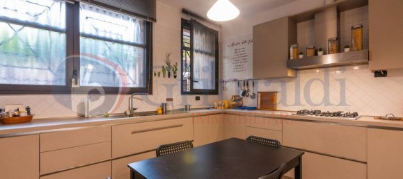 2 chambres Appartement à Milan, Italy No. 343524 6