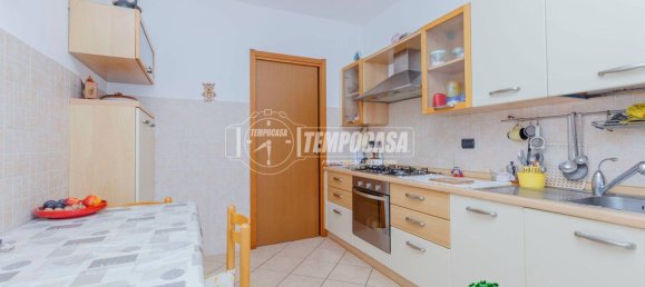 Apartamento de 2 dormitorios en Motta Visconti, Italy No. 372554 7