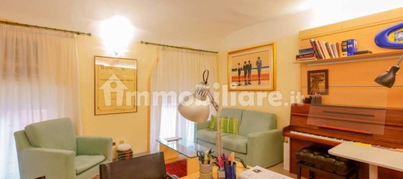 3 rooms Office in Bologna, Italy No. 16783 5