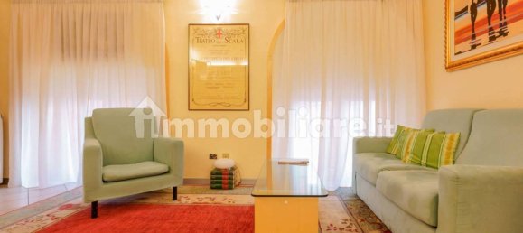 3 rooms Office in Bologna, Italy No. 16783 6