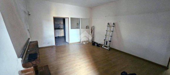 2 bedrooms Apartment in Montopoli di Sabina, Italy No. 158647 3