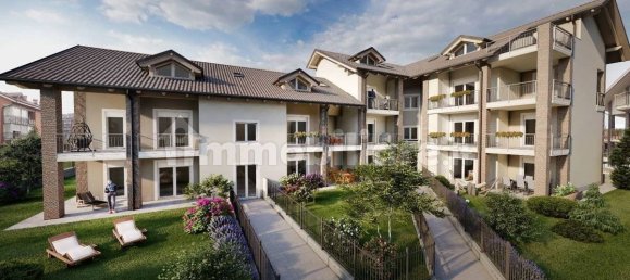 4 rooms Apartment in Pianezza, Italy No. 208444 2