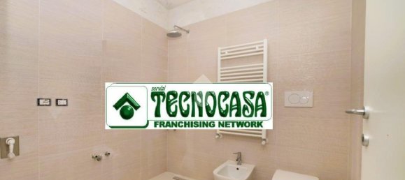 Квартира с 3 комнатами в Гудо Висконти, Италия № 112762 15