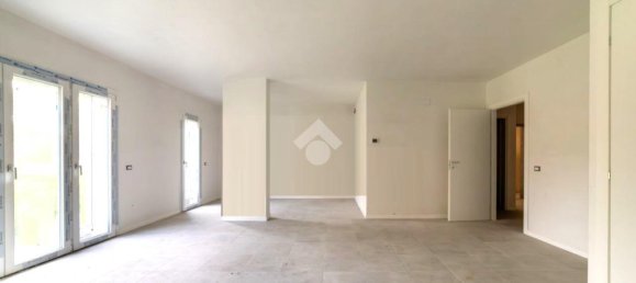 Квартира с 3 комнатами в Гудо Висконти, Италия № 112762 11