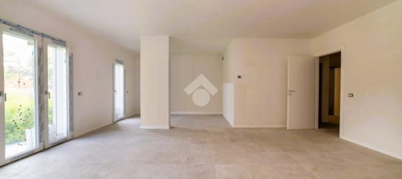 Квартира с 3 комнатами в Гудо Висконти, Италия № 112762 5