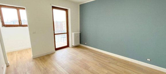 2غرفة شقة في Turin, Italy رقم 35965 14