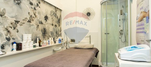 2غرفة عقار تجاري في Acireale, Italy رقم 72814 18