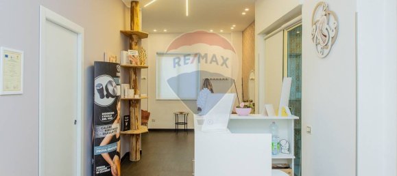 2غرفة عقار تجاري في Acireale, Italy رقم 72814 8