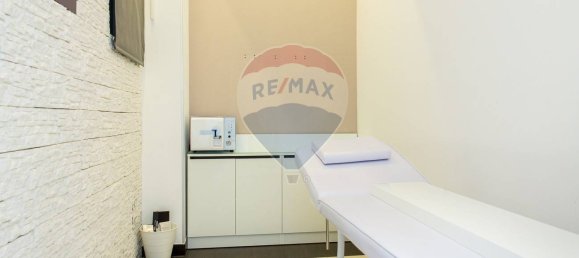 2غرفة عقار تجاري في Acireale, Italy رقم 72814 26