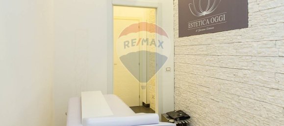 2غرفة عقار تجاري في Acireale, Italy رقم 72814 27