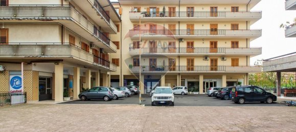 2غرفة عقار تجاري في Acireale, Italy رقم 72814 2