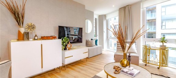 2 Schlafzimmer Wohnung in Croydon, United Kingdom, Nr. 7962 2