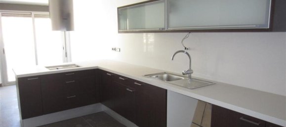 Квартира с 3 спальнями в Аликанте, Испания № 27537 3