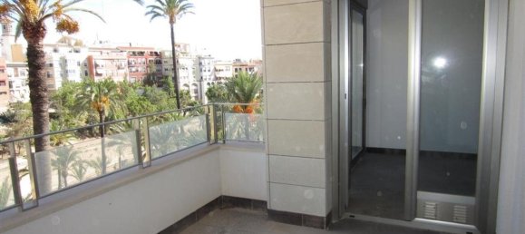 Квартира с 3 спальнями в Аликанте, Испания № 27537 4