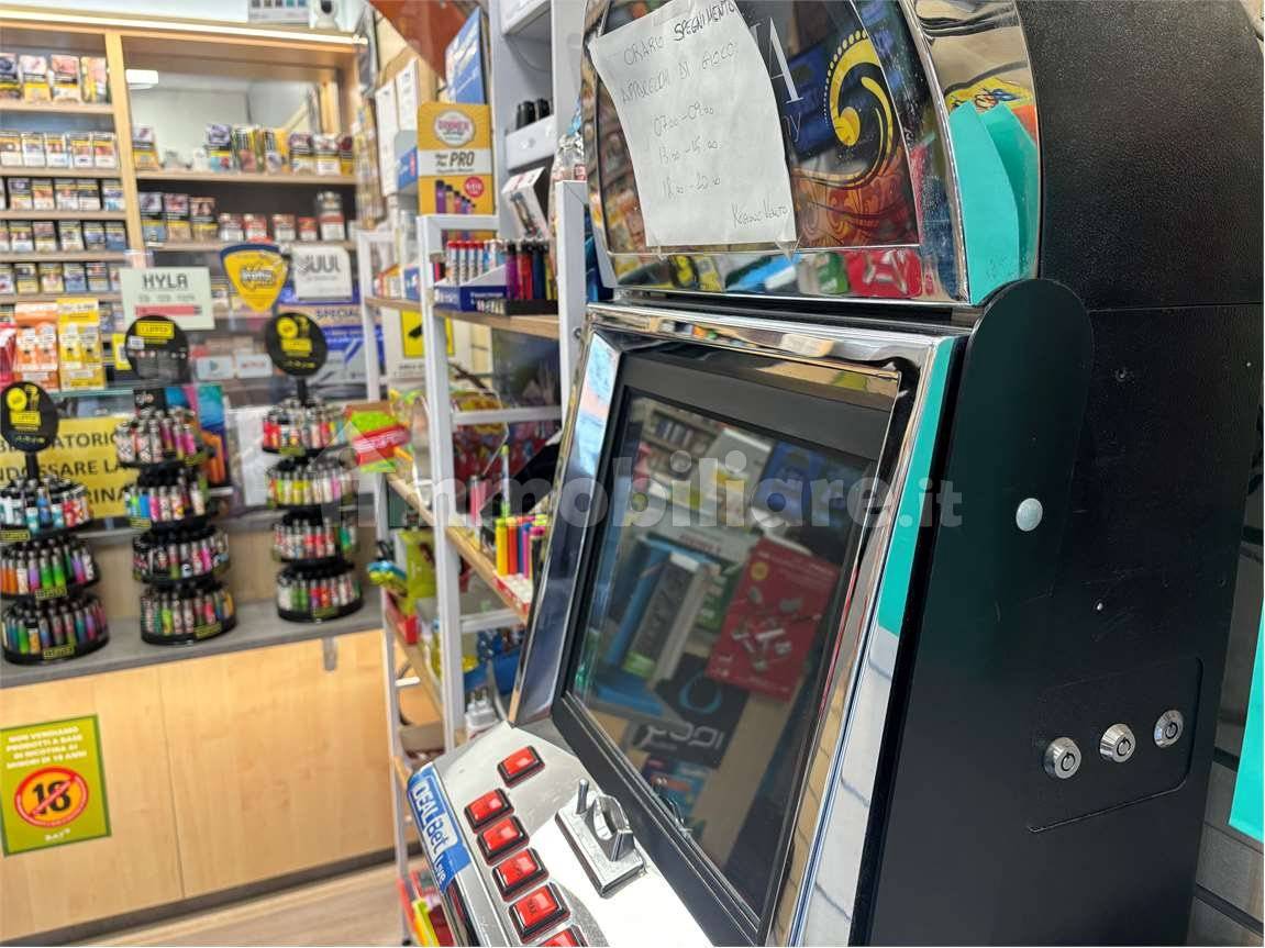 2غرفة عقار تجاري في Venice, Italy رقم 61826