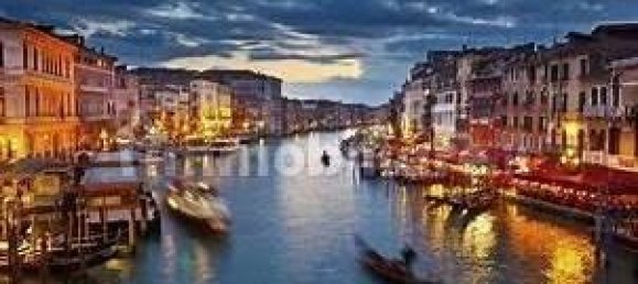 2غرفة عقار تجاري في Venice, Italy رقم 61826 22