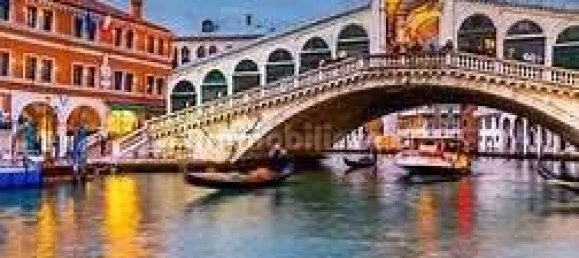 2غرفة عقار تجاري في Venice, Italy رقم 61826 29