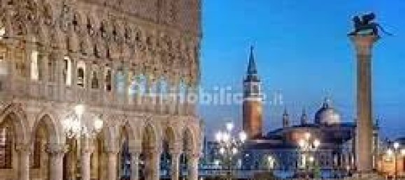 2غرفة عقار تجاري في Venice, Italy رقم 61826 25