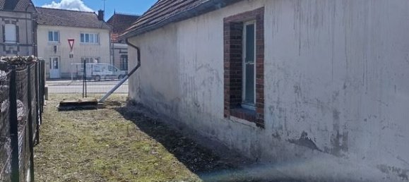 Estudio en Anglure, France No. 47776 3