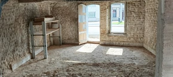 Estudio en Anglure, France No. 47776 5