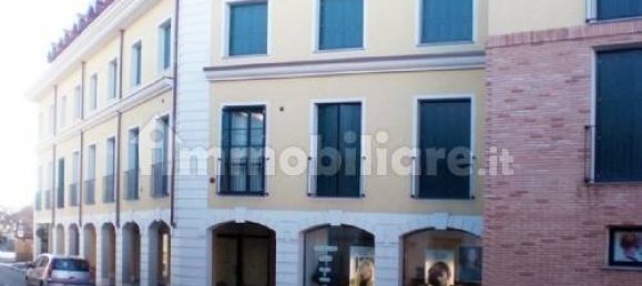 1 Schlafzimmer Wohnung in Cairate, Italy, Nr. 136645 5