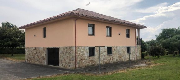 4 bedrooms House in A Coruna, Spain No. 162070 10