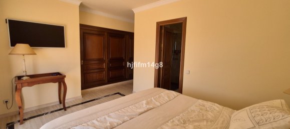 3 bedrooms Villa in Marbella, Spain No. 135737 11