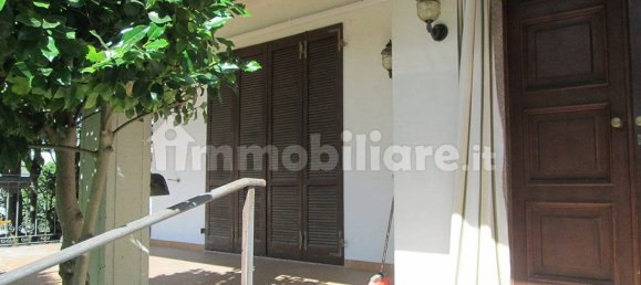 2 Schlafzimmer Villa in Isola Dovarese, Italy, Nr. 16356 19