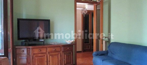 2 Schlafzimmer Villa in Isola Dovarese, Italy, Nr. 16356 4